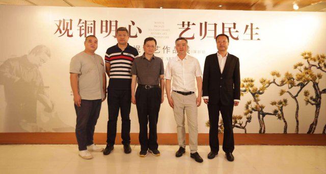 创造一个个“铜话”,非遗传承人朱军岷铜艺展在深举行