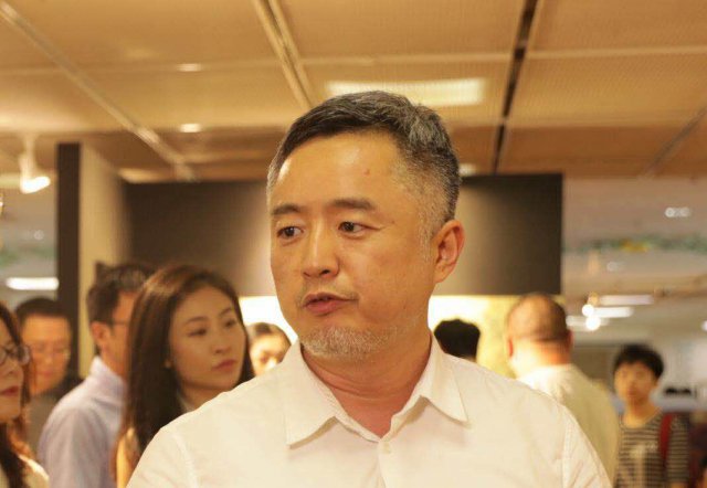 创造一个个“铜话”,非遗传承人朱军岷铜艺展在深举行