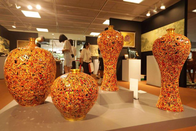 创造一个个“铜话”,非遗传承人朱军岷铜艺展在深举行